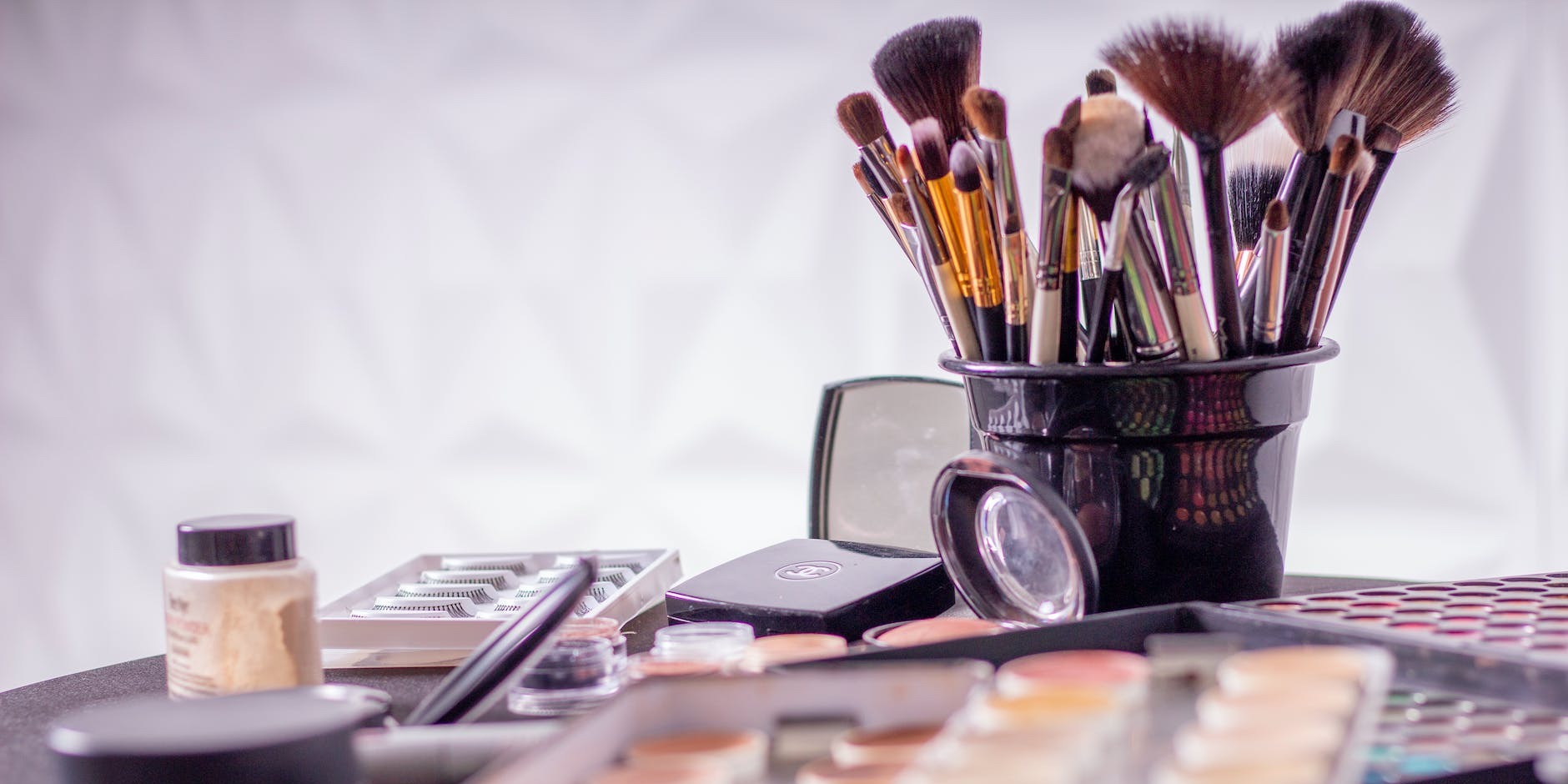 The Ultimate Guide to Vegan and Cruelty-Free Makeup Brands in the UK