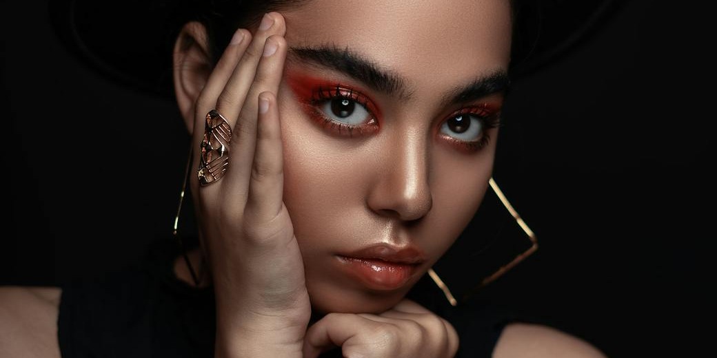 The Art of Makeup for Darker Skin Tones: Expert Tips from the UK's Best