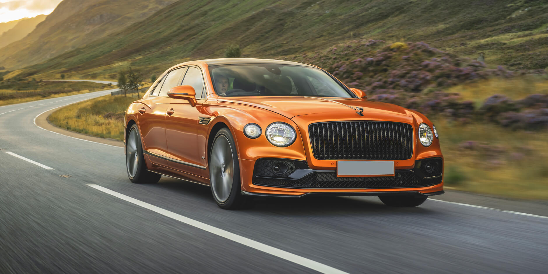 Exploring the Features of the Bentley Flying Spur: What Sets It Apart?
