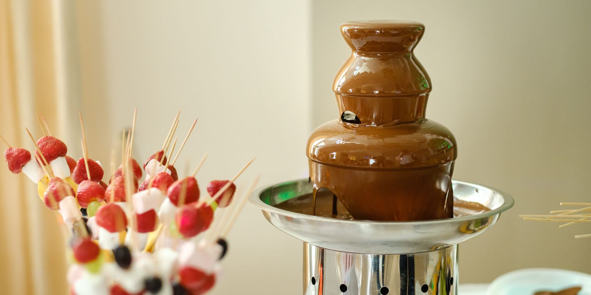 How to Choose the Perfect Chocolate Fountain for Your Event in Clackmannan