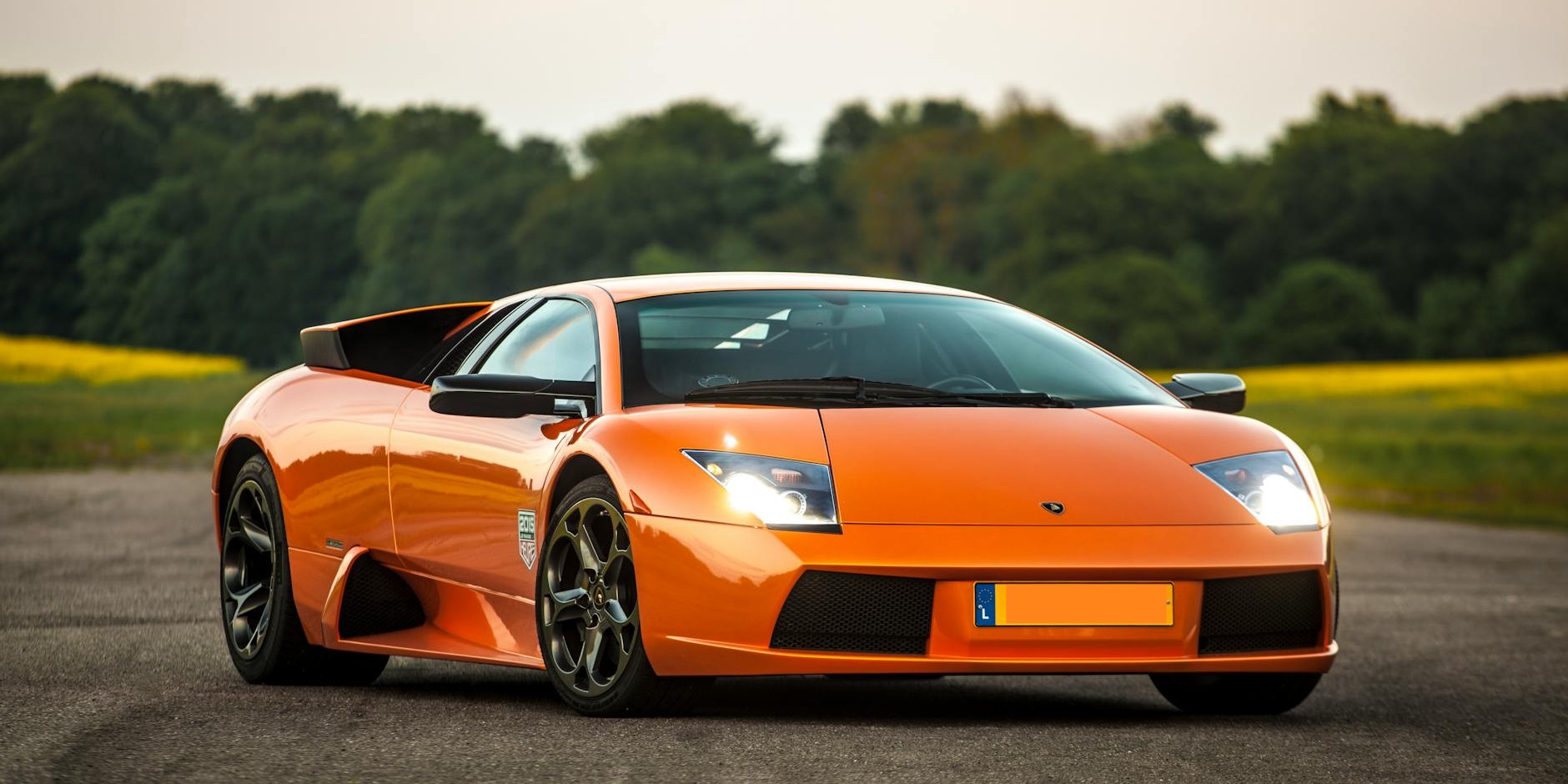 Exploring the Cost of Lamborghini Hire in the UK: What to Expect