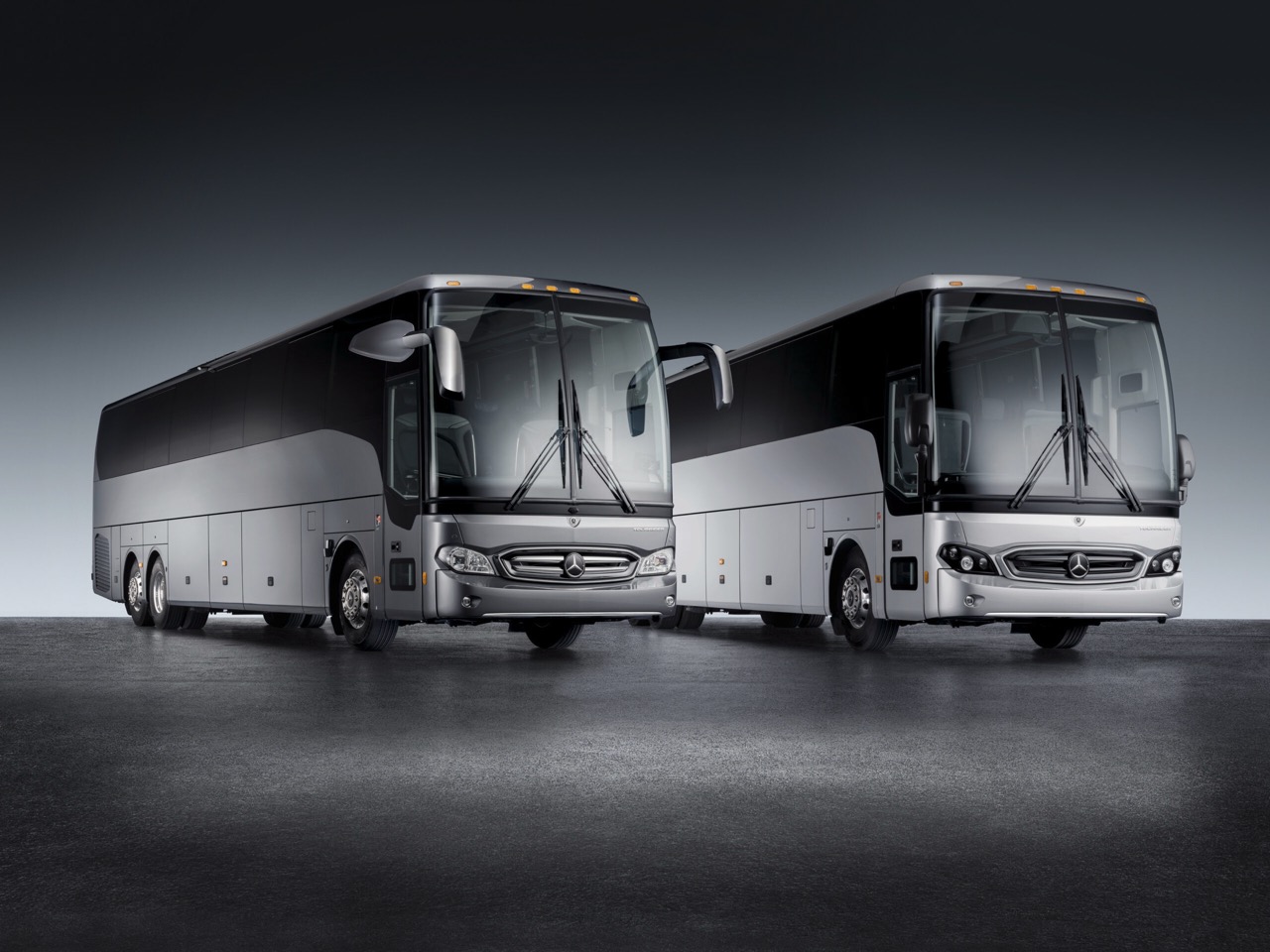 Exploring the Features That Set Mercedes-Benz Coaches Apart for UK Tour Operators