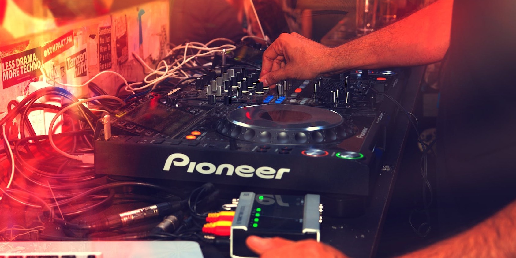 The Top Benefits of Hiring a DJ Truck for Your Next Event