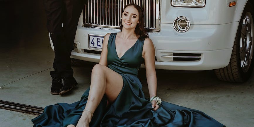 The Best Limousines for Prom Night: A Teen's Guide to Hiring