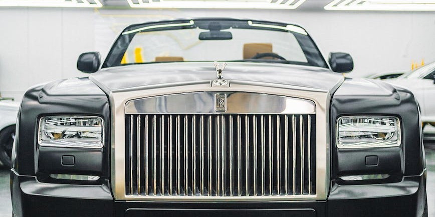 Vintage Rolls Royce: The Timeless Appeal of the Silver Cloud and Silver Wraith