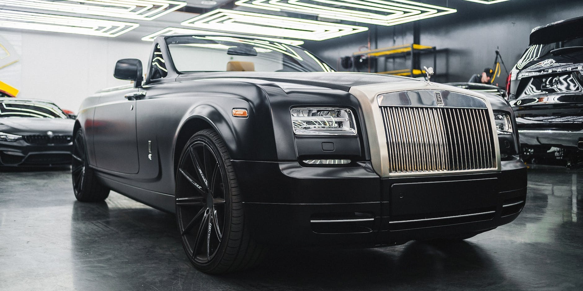 Rolls Royce Hire: Phantom vs Ghost