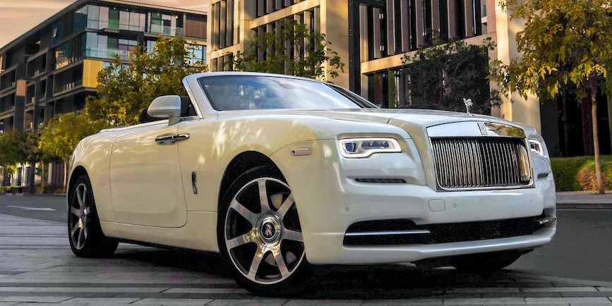 Experience Ultimate Luxury: Exploring Rolls Royce Models for Hire in Greater London