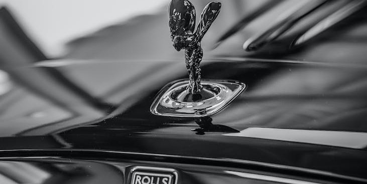 The Ultimate Guide to Hiring a Rolls Royce Phantom in Leicestershire for Special Occasions