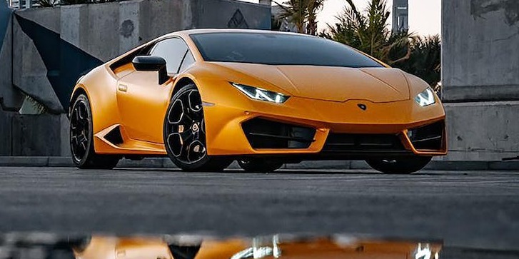 Exploring the Costs: What You Need to Know About Hiring a Lamborghini in the UK