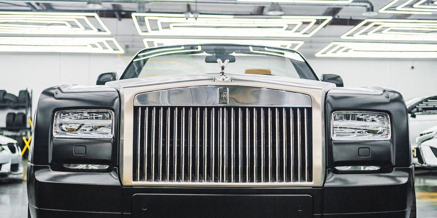 Why the Rolls Royce Ghost is the Perfect Choice for Wedding Car Hire in the West Midlands