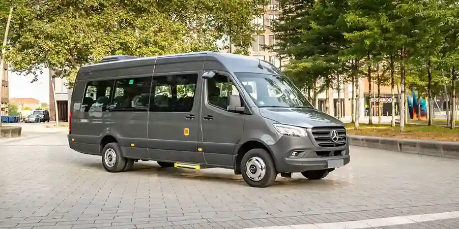 Top Tips for Booking Reliable Airport Transfers Across Northern Ireland