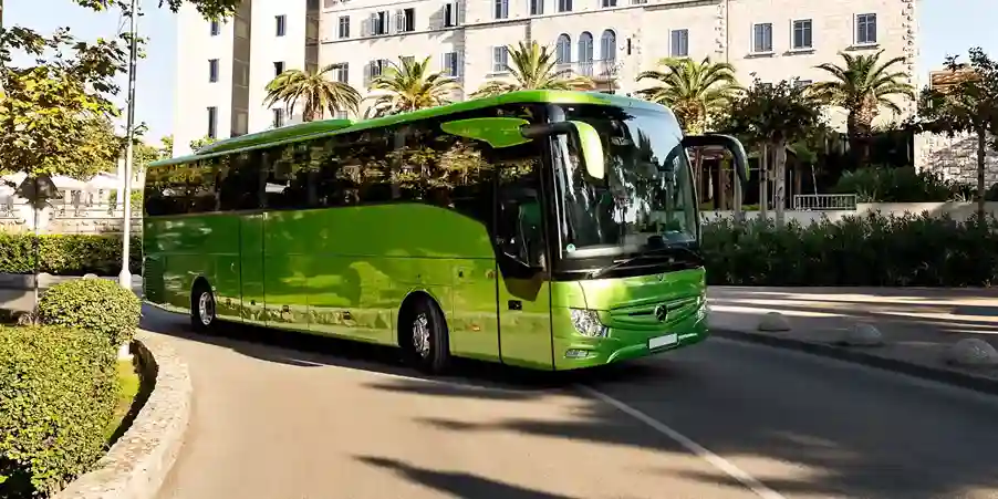 How to Ensure a Smooth Journey: Airport Coach Hire Tips for Hassle-Free Travel