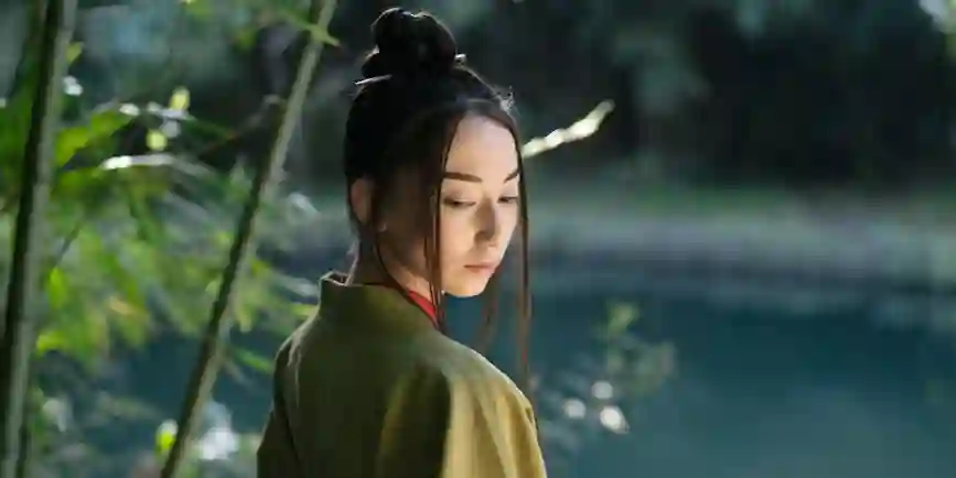 The Best Haircare Secrets for Humid Days in London