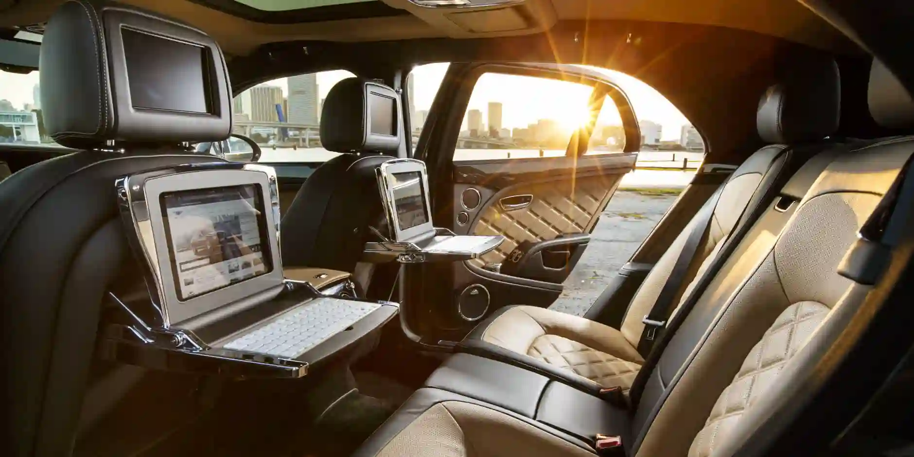 Exploring the Elegance of Bentley Mulsanne for a Memorable Wedding Day