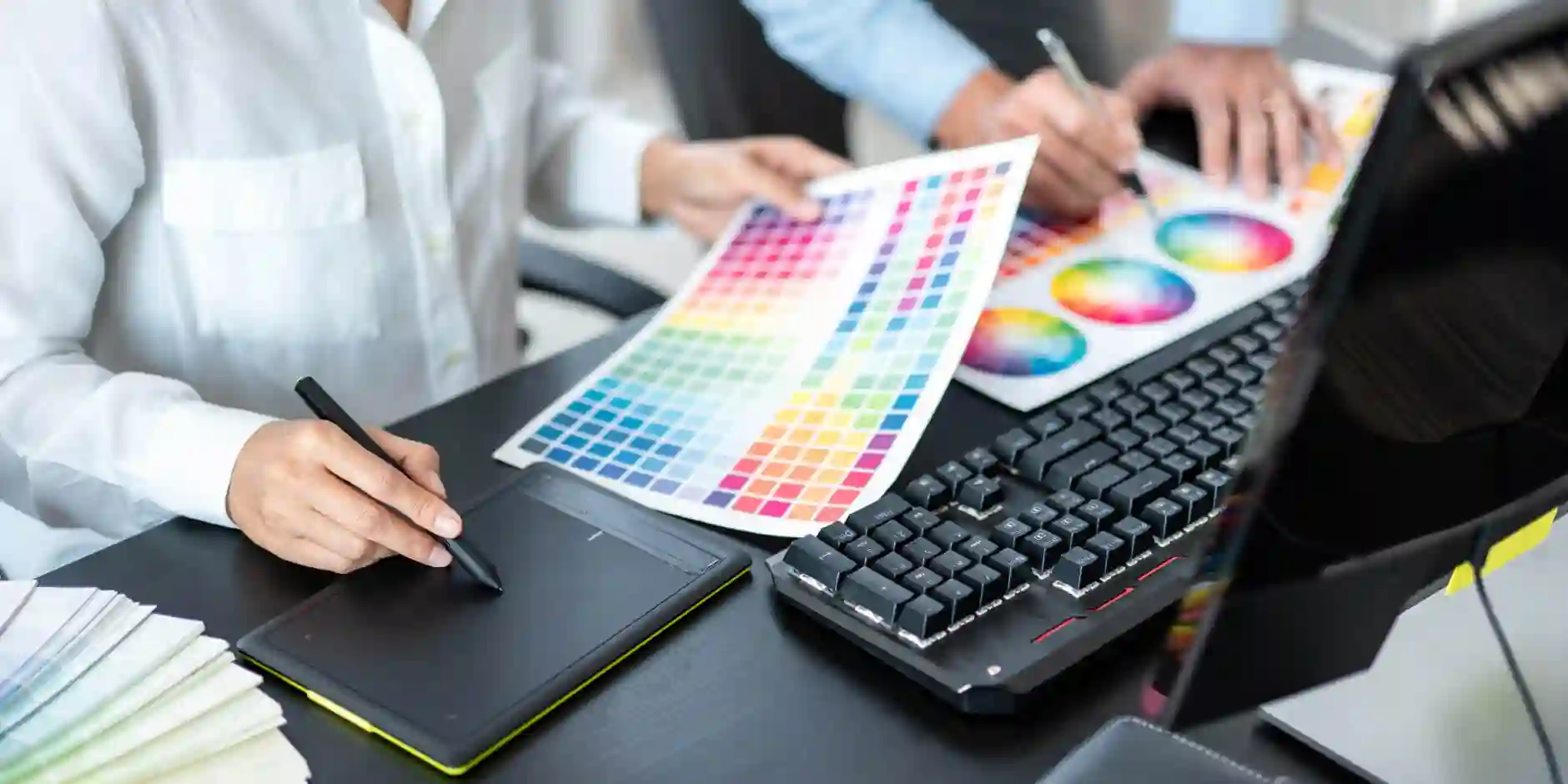 How to Choose the Right Logo Colours for Your Brand in Manchester