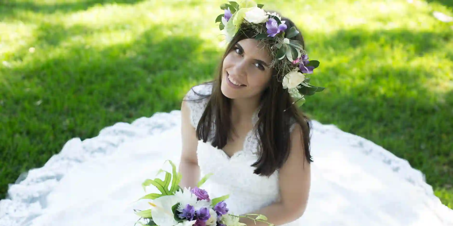 How to Create a Luxurious Bridal Entrance with Limo Hire in Greater London