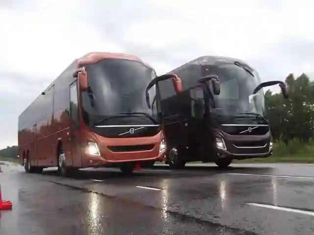 Essential Tips for Booking Last-Minute Coach Hire Across the UK
