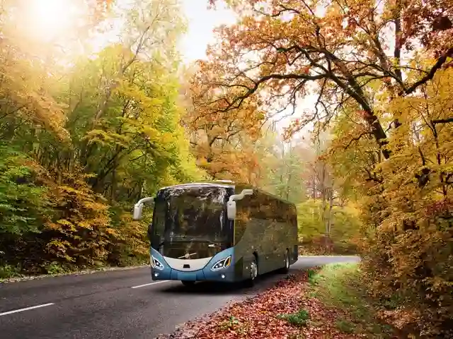 Exploring Manchester: Last Minute Tips for Booking Coach Hire