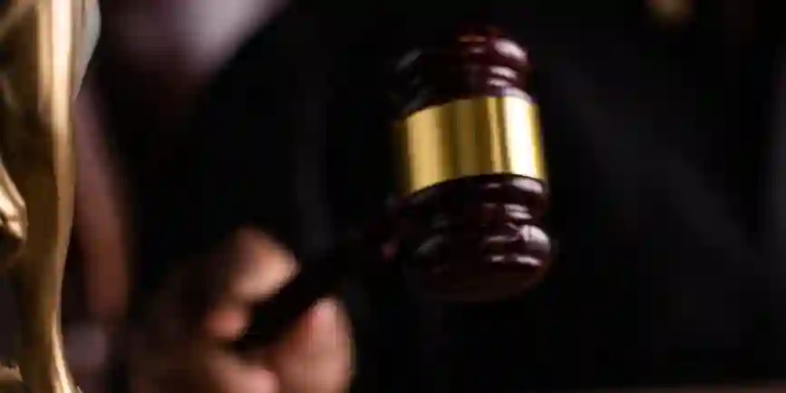 Understanding Your Rights: Navigating Employment Contracts in London