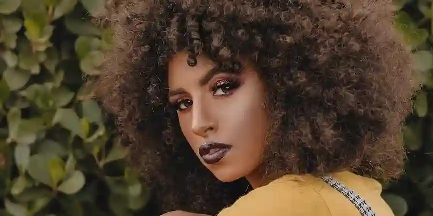 How to Choose the Perfect Mobile Hair and Makeup Artist in Gateshead