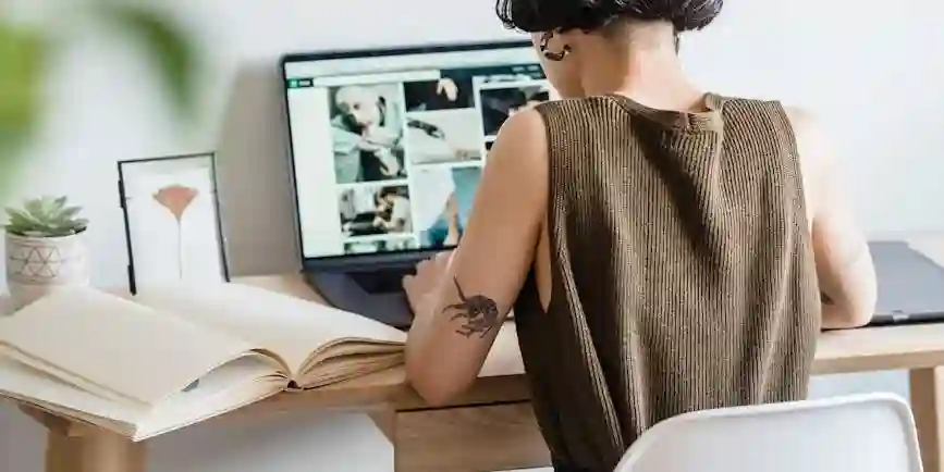 How to Choose the Right Equipment Hire Service for Your Event in Manchester