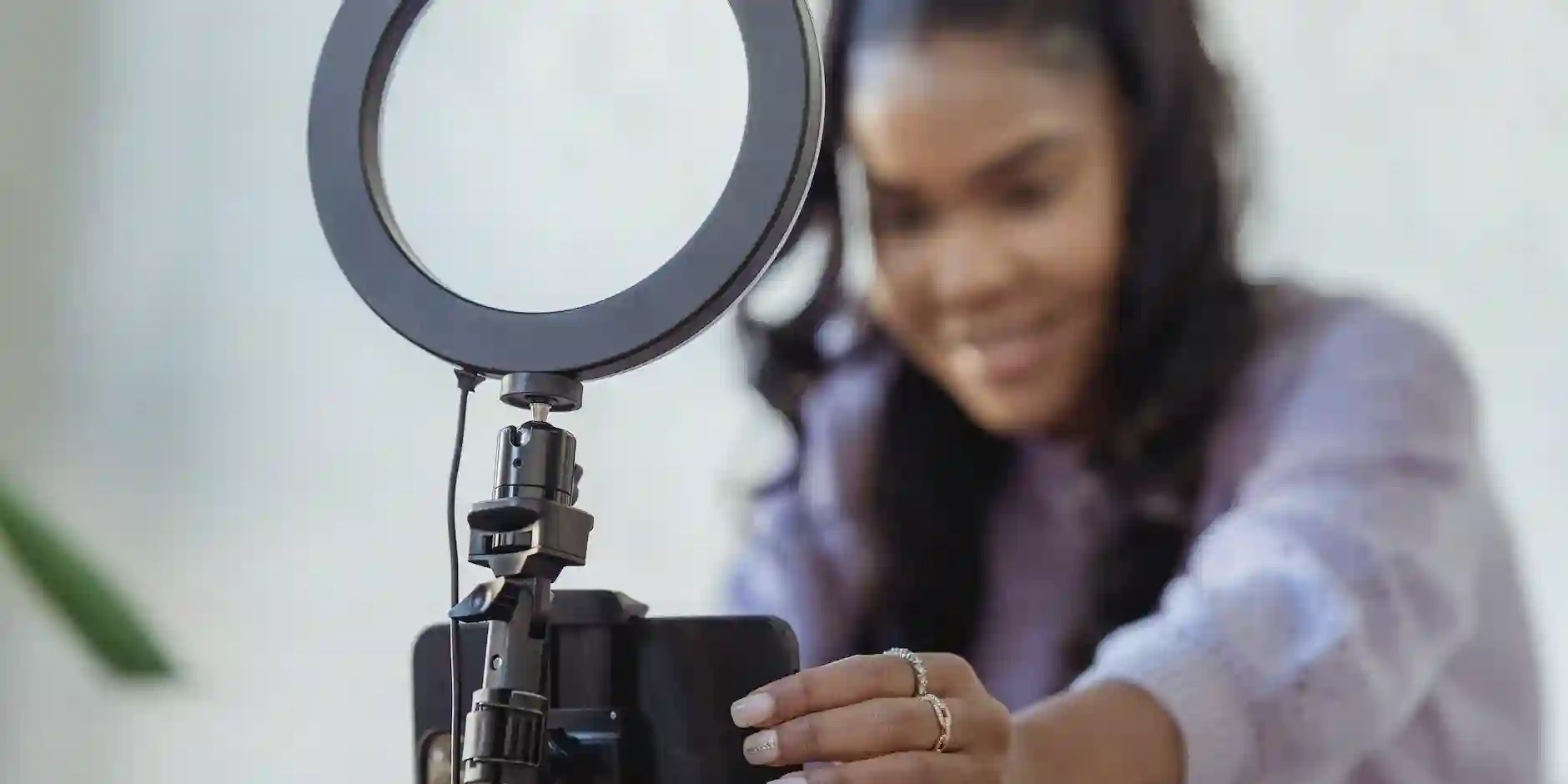 The Impact of Micro-Influencers on Small Businesses: A Fresh Perspective