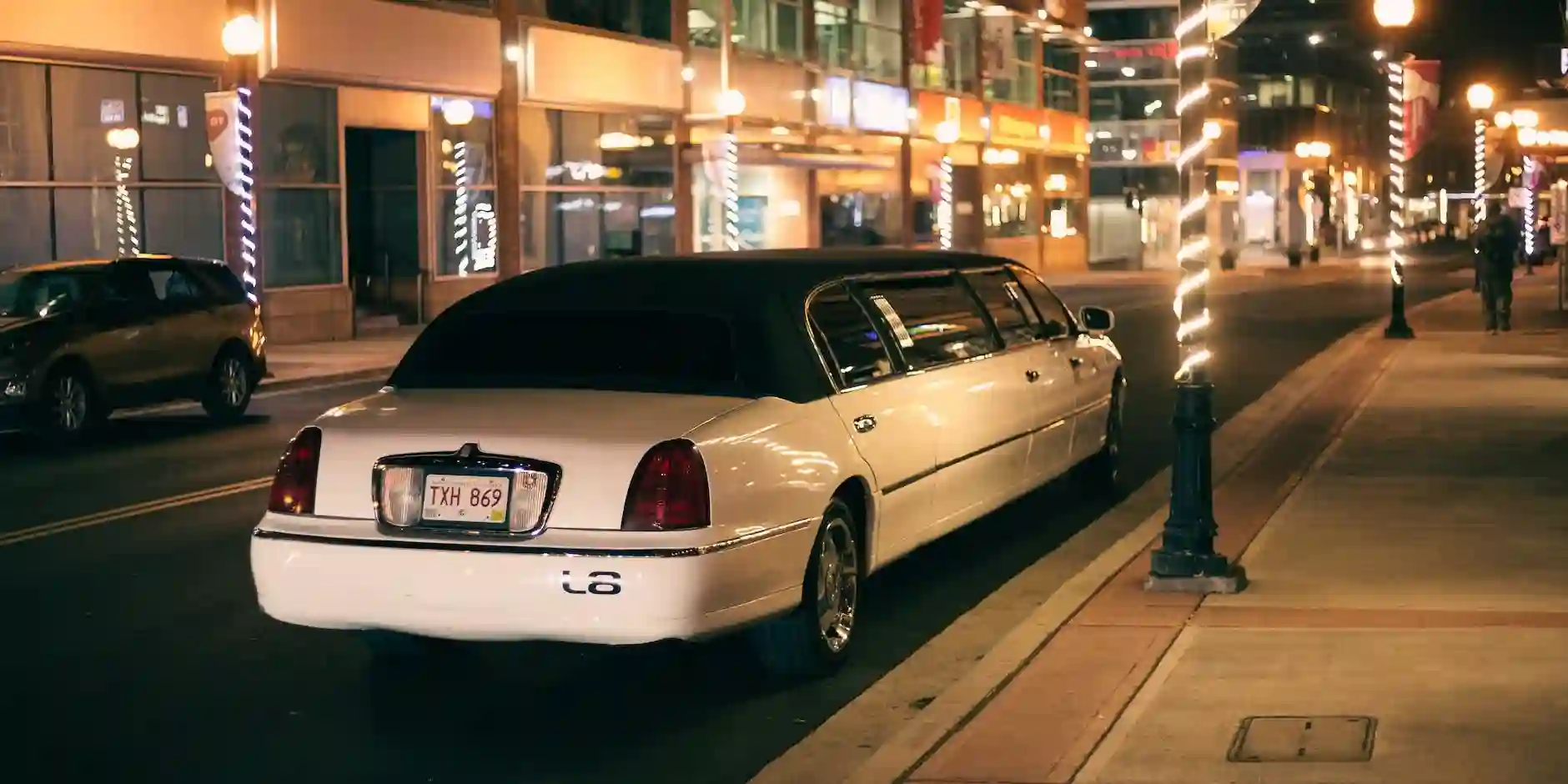 Limo Hire from Swansea to Cardiff