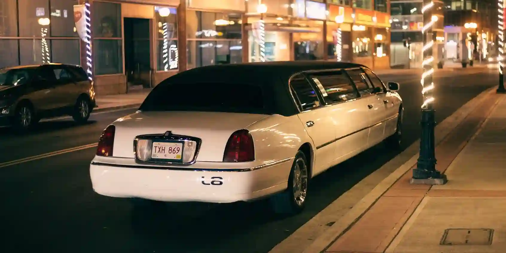 How to Choose the Perfect Limo for Your Event in Brighton