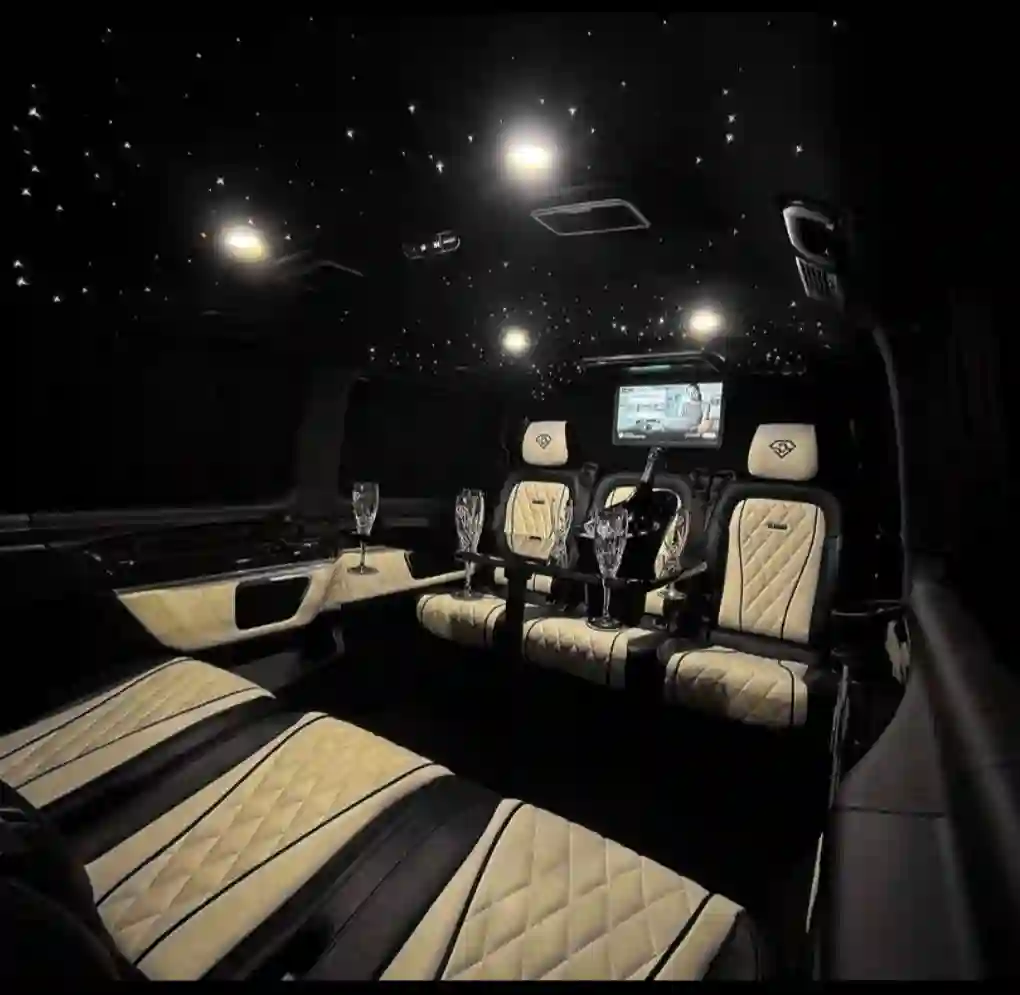 Why Choose a Mercedes V-Class for Your Next Cheshire Adventure Why Choose a Mercedes V-Class for Your Next Cheshire Adventure