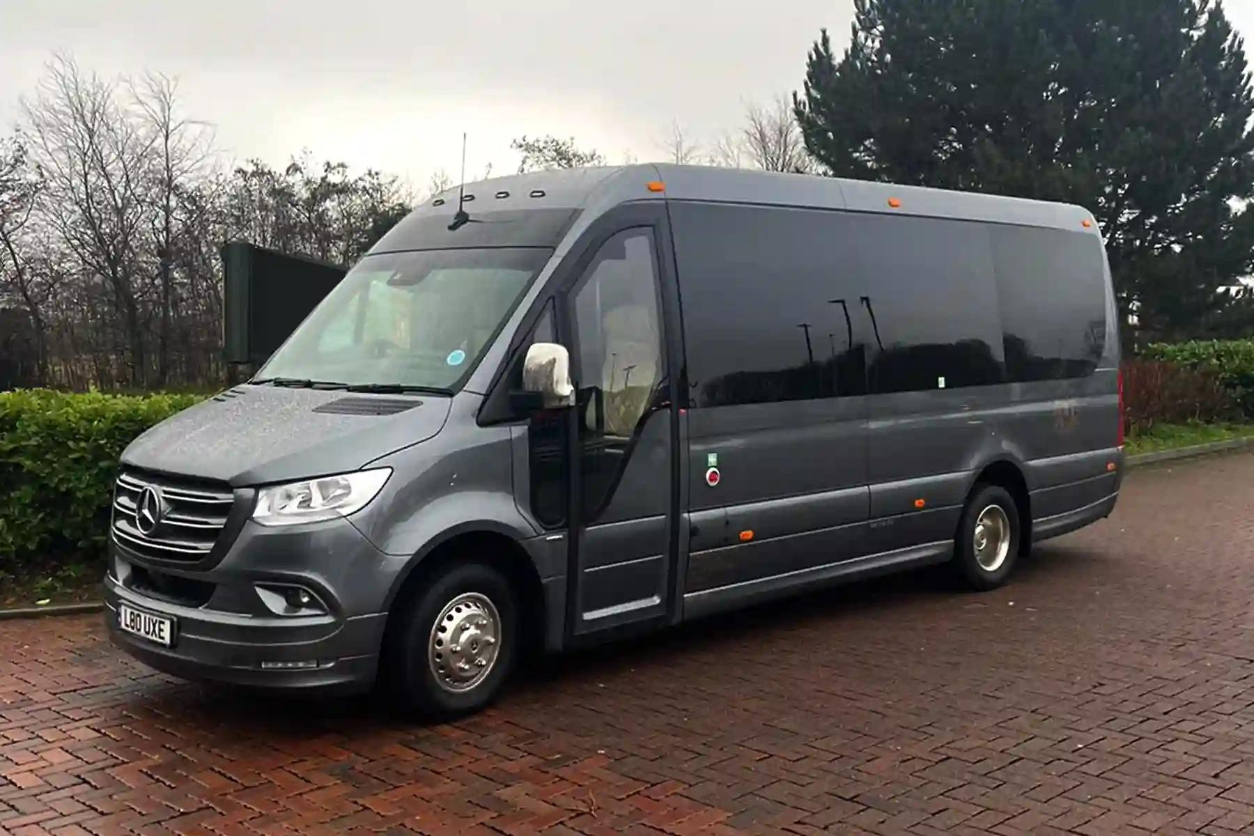 How to Choose the Right Minibus Hire for Your Next Event in Chippenham