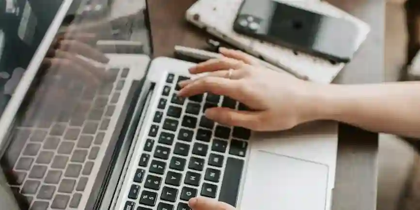 What Should You Include in an Emergency Kit for Your Home in Sheffield?