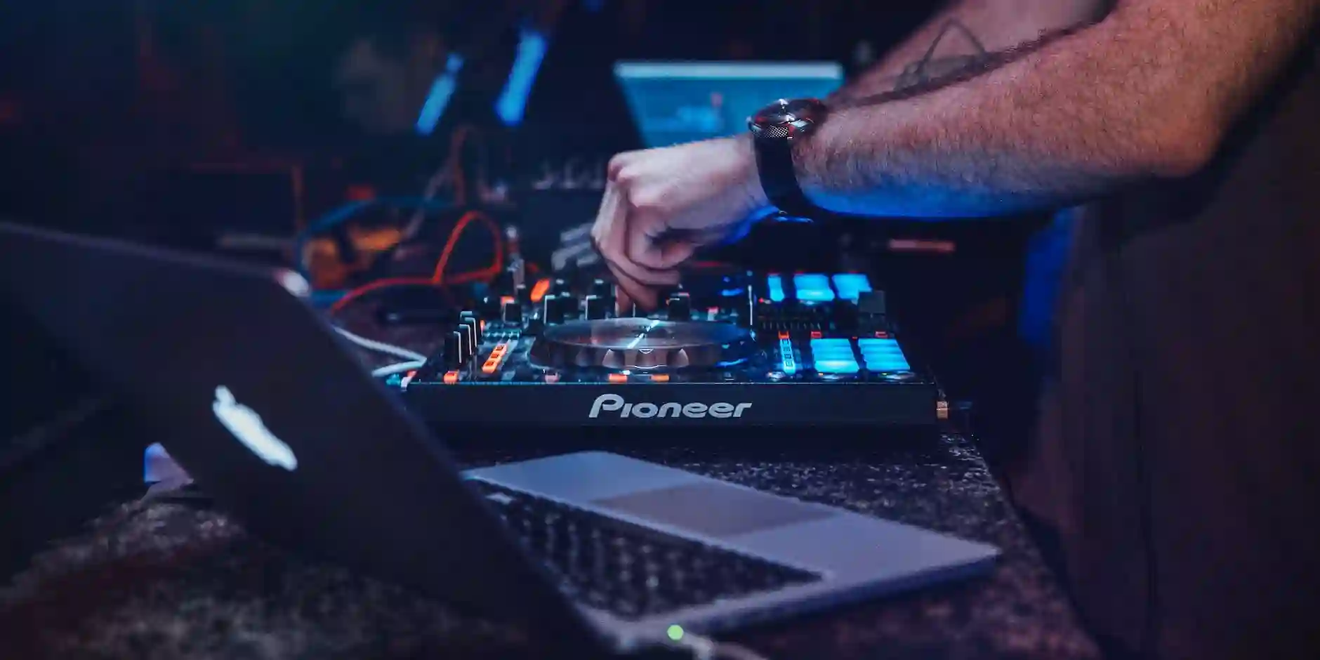 Jazz Up Your Event with Saxophone and Violin Duos - Book with Party Central