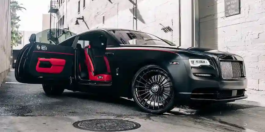 How to Choose the Perfect Prom Transport in Nottinghamshire for a Memorable Night