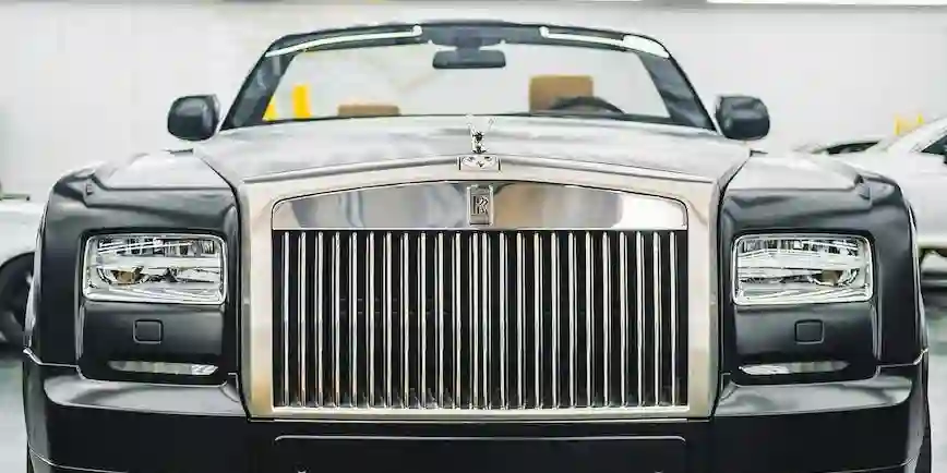 Why Proms are Very Similar to Weddings