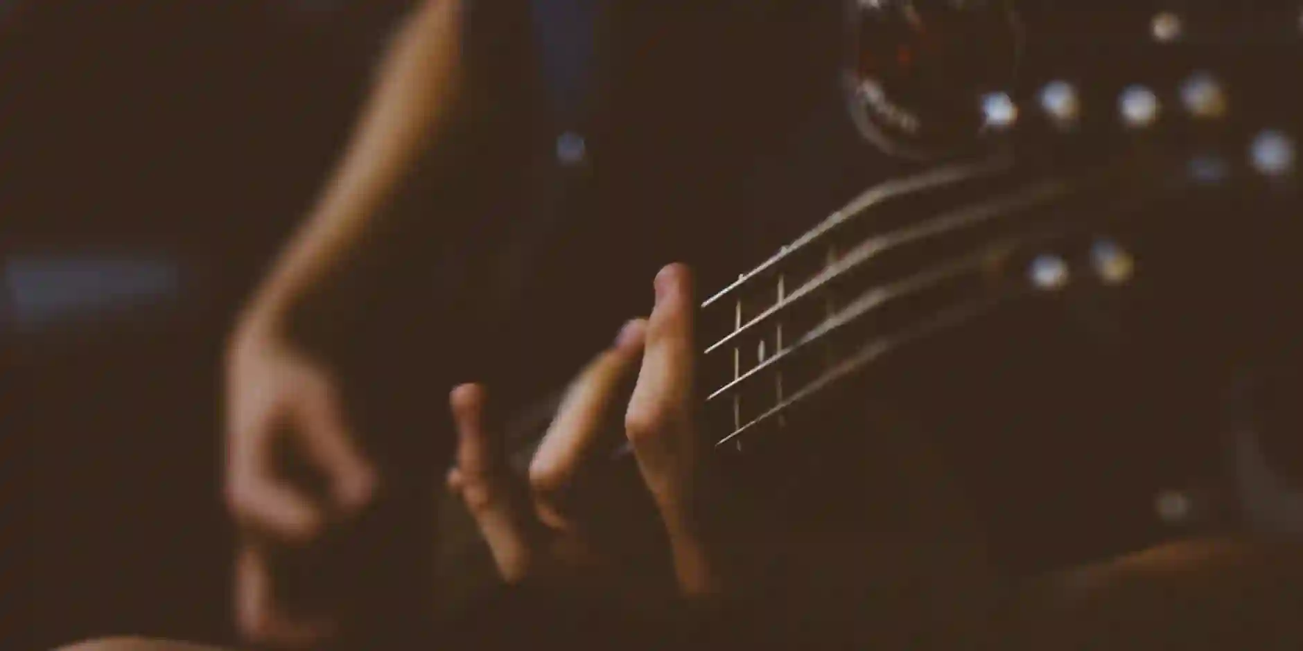 Top 10 Punjabi Singers in the UK for Unforgettable Wedding Performances