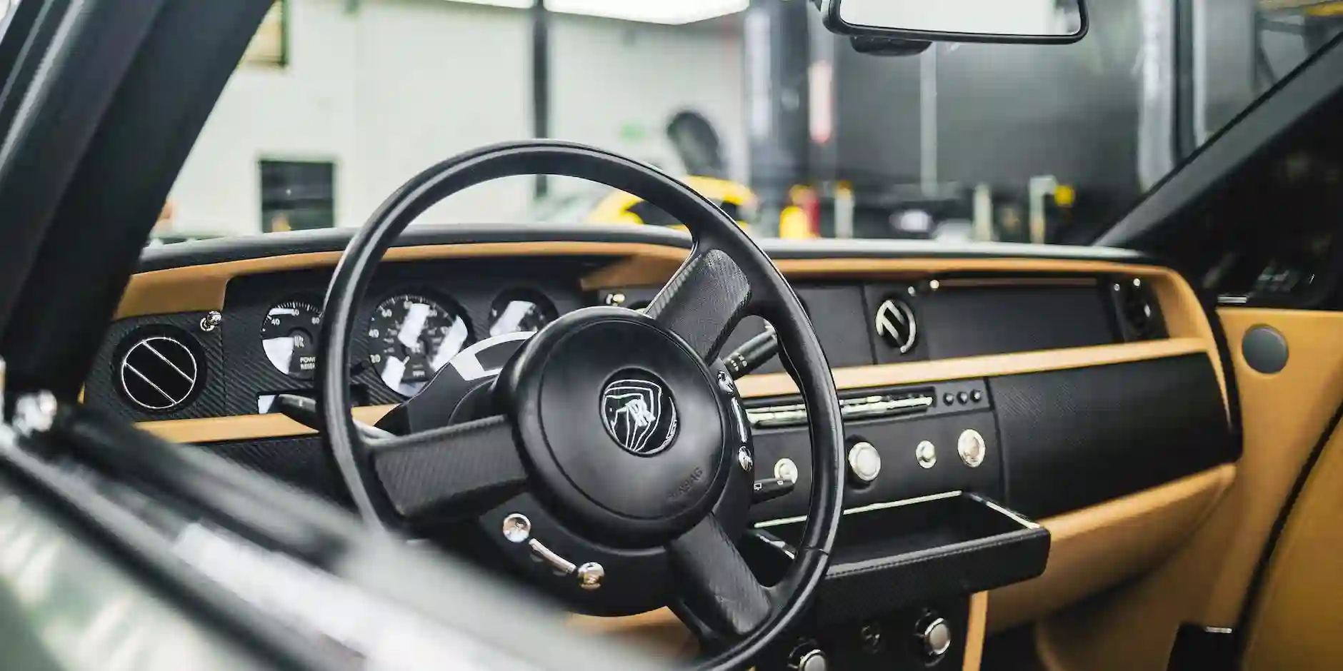 Exploring Rolls Royce Hire Options in Buckinghamshire