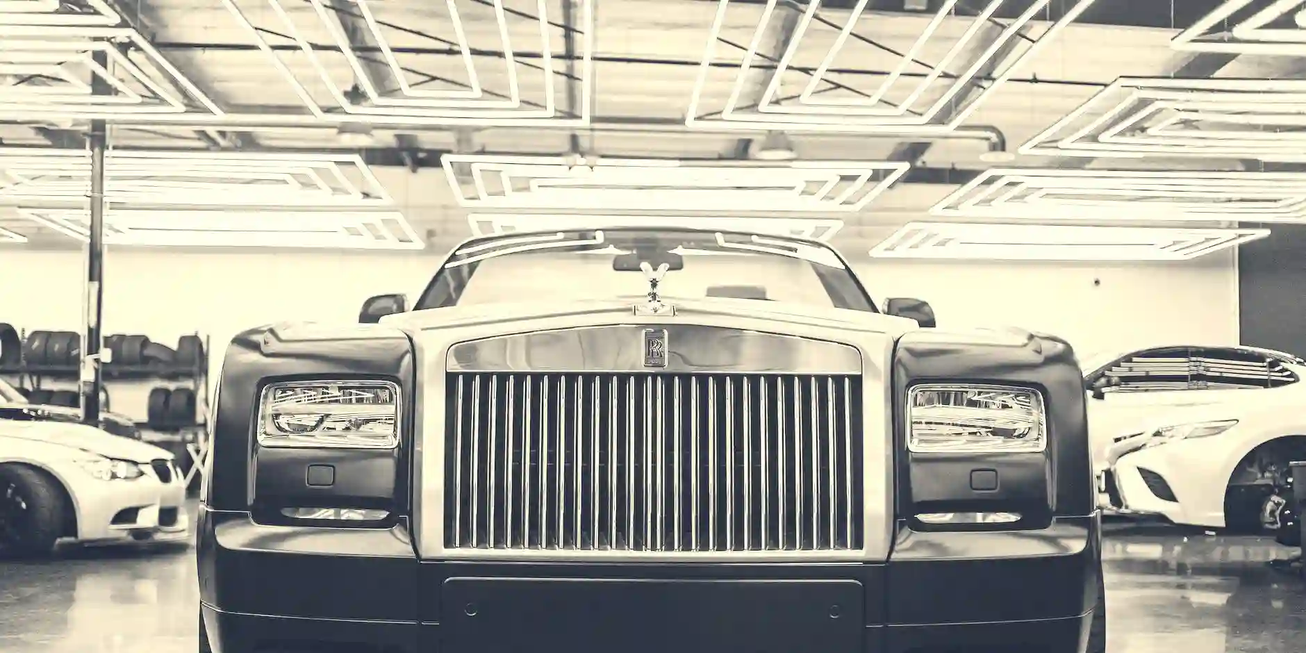 Why Choose Rolls Royce Phantom Hire for Your Event in Liverpool?