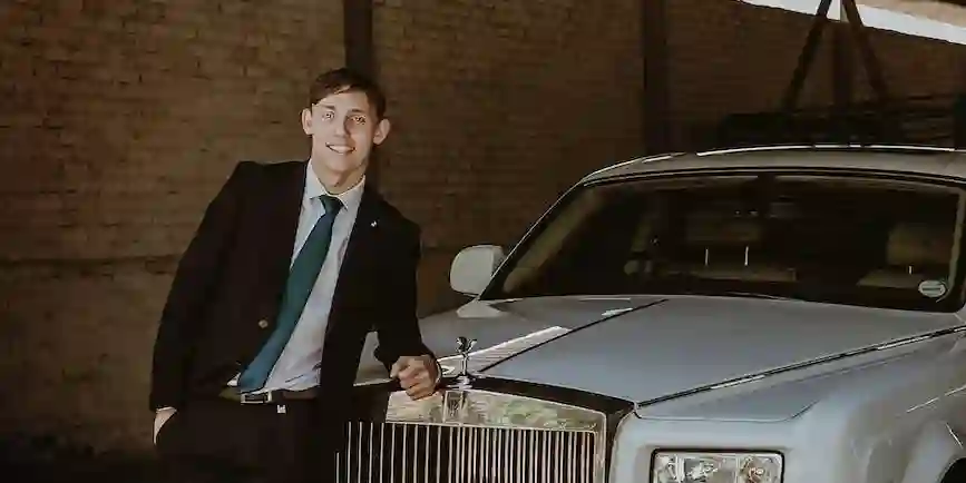 How to Make Your Event Unforgettable with a Rolls-Royce Phantom Hire in Cardiff