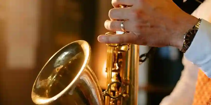 Saxophone Player and Live Band: Elevating Your Corporate Event