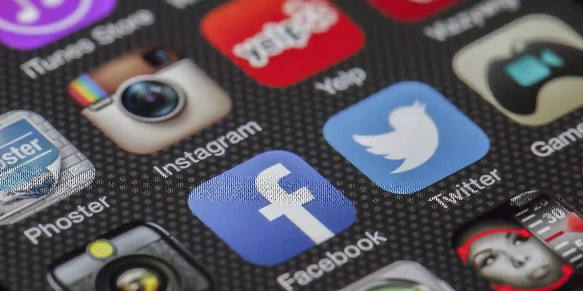 The Role of Social Media in Managing Your Brand's Image in Manchester