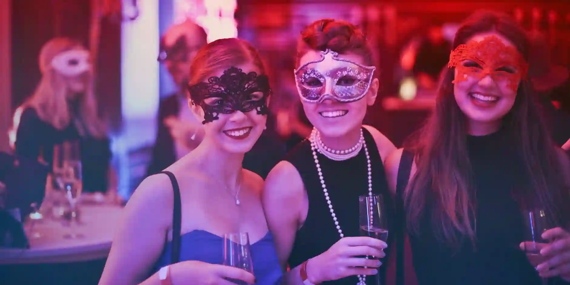 Why Hiring a Limo is the Ultimate Stag Party Experience in London