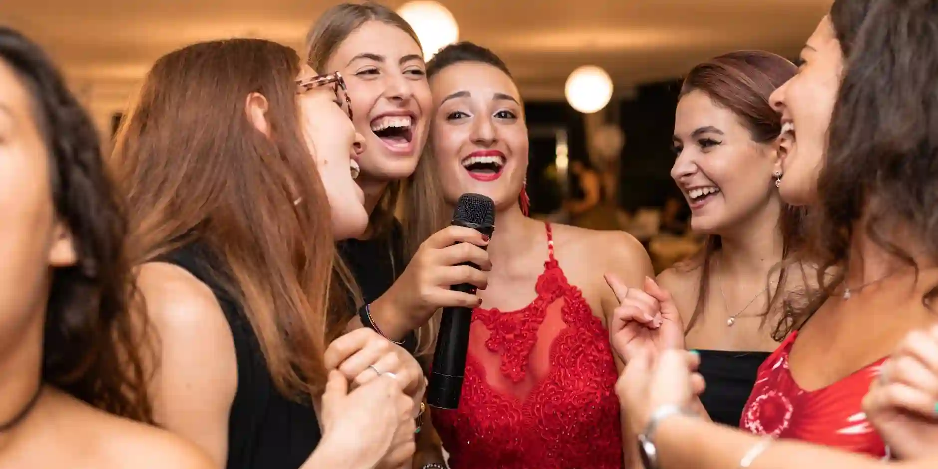 How to Make Your Hen Do Unforgettable with a Stylish Limo Experience in Essex