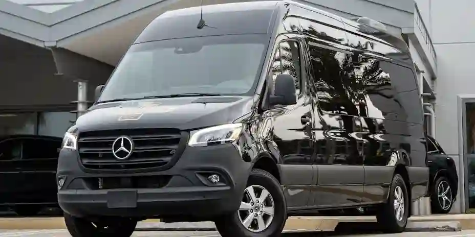 The Benefits of Van Insurance for Small Business Owners