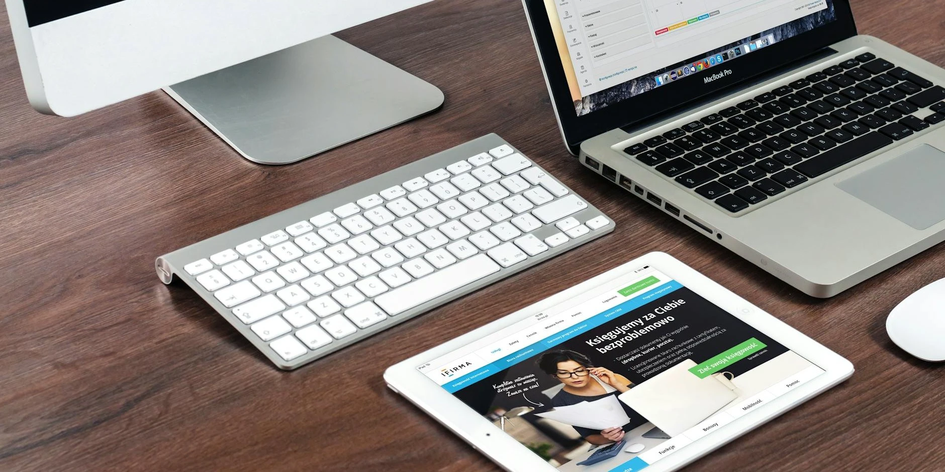 Maximising User Experience: Essential Web Design Tips for Small Businesses