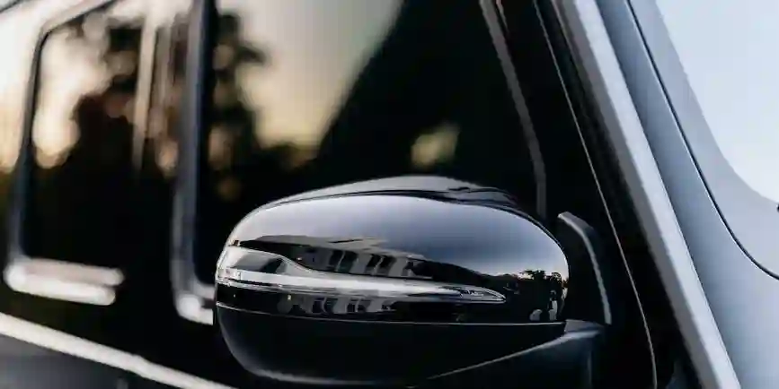 Why Choose a Bentley for Your London Wedding: Luxurious Elegance on Your Big Day