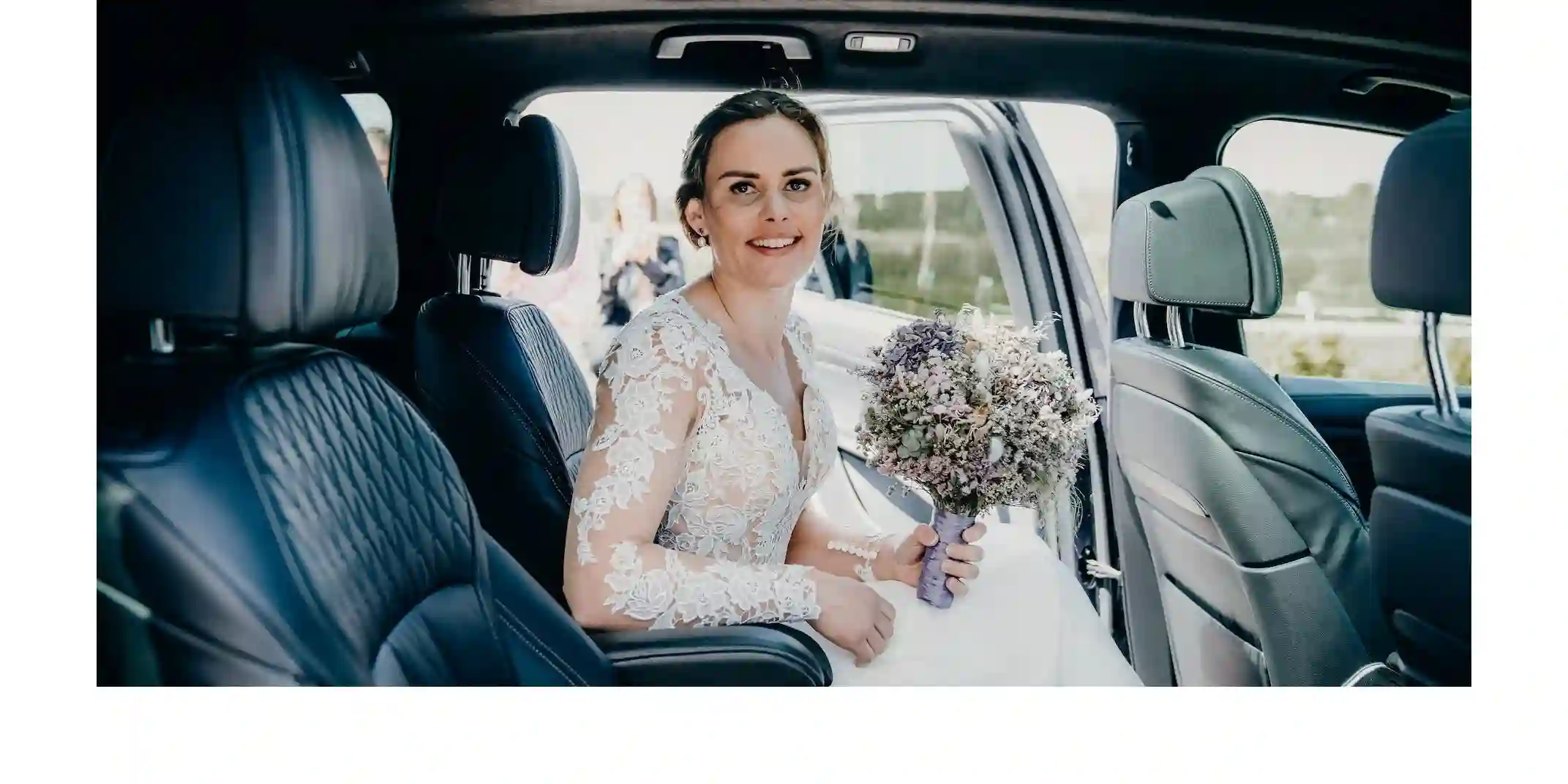 How to Make Your Wedding Unforgettable with a Rolls Royce Experience