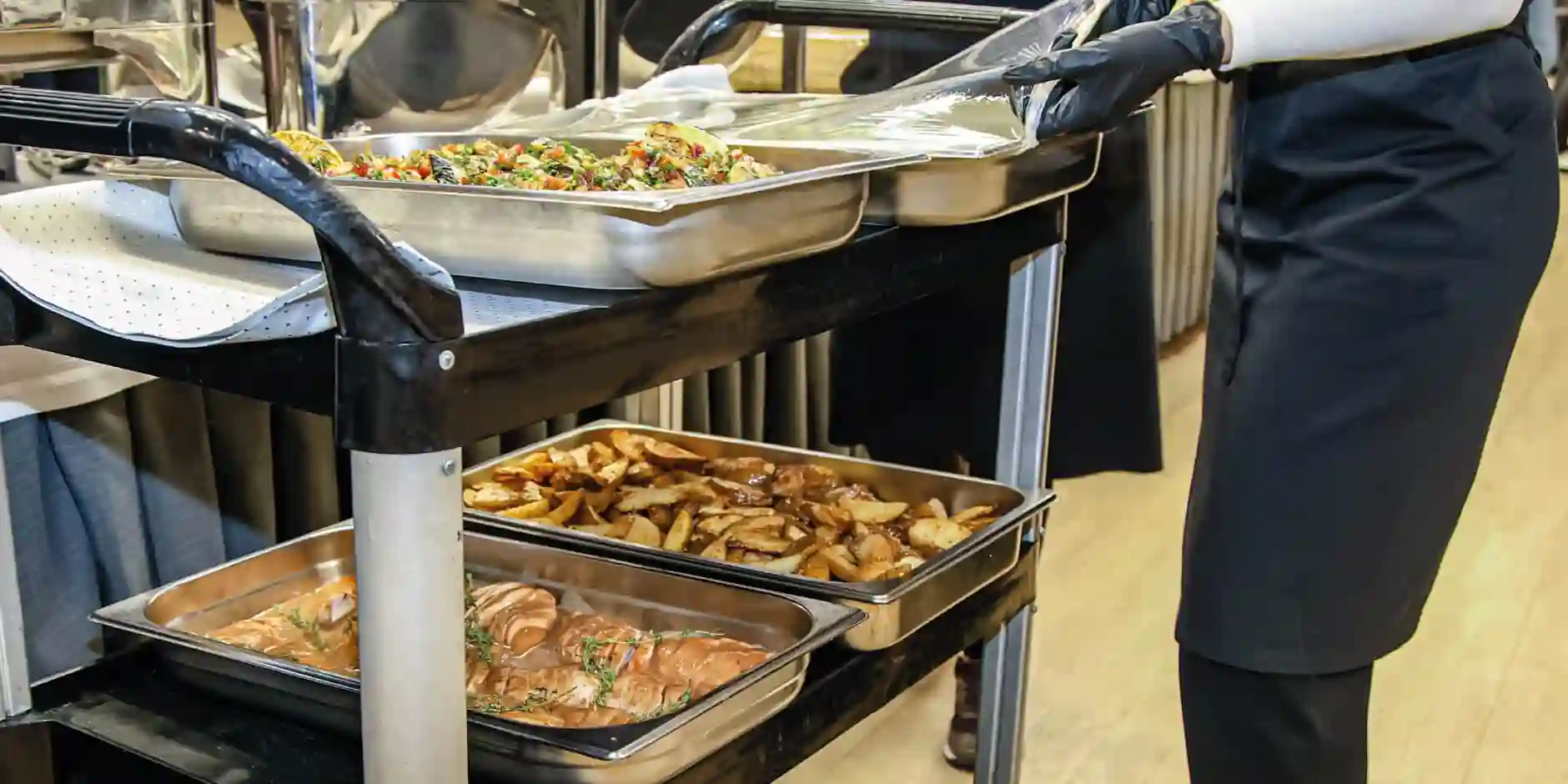 How to Choose the Perfect Wedding Caterer in Plymouth and Devon