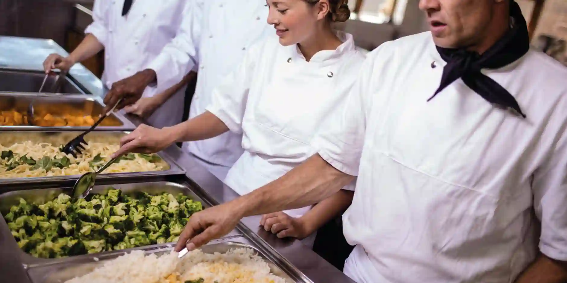 Navigating Dietary Requirements for a Seamless Cardiff Event Experience