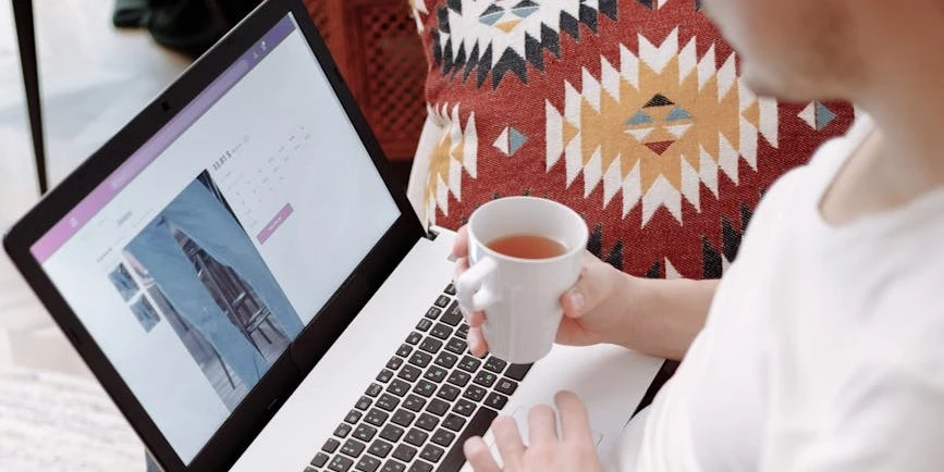 Magento vs. Shopify: Which Platform is Right for Your E-commerce Business?